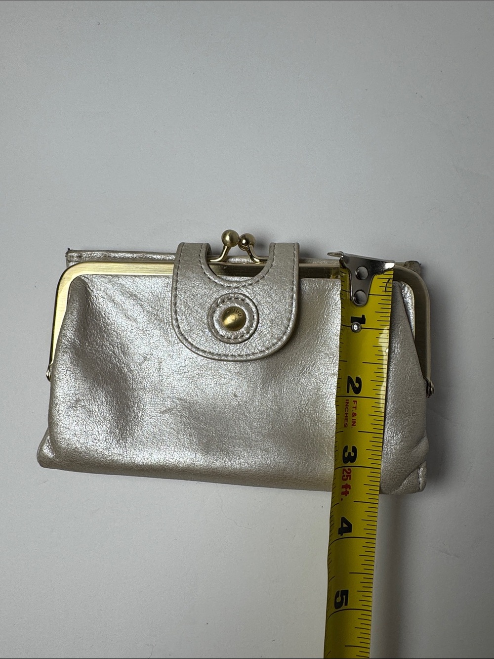 HOBO International The Original Metallic Silver Leather Kiss Lock Clutch Wallet - Picture 12 of 13